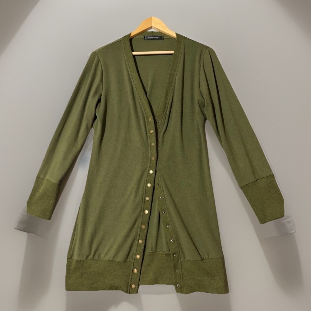 MEROKEETY Women's Button Long Top Green Size Large. Cute